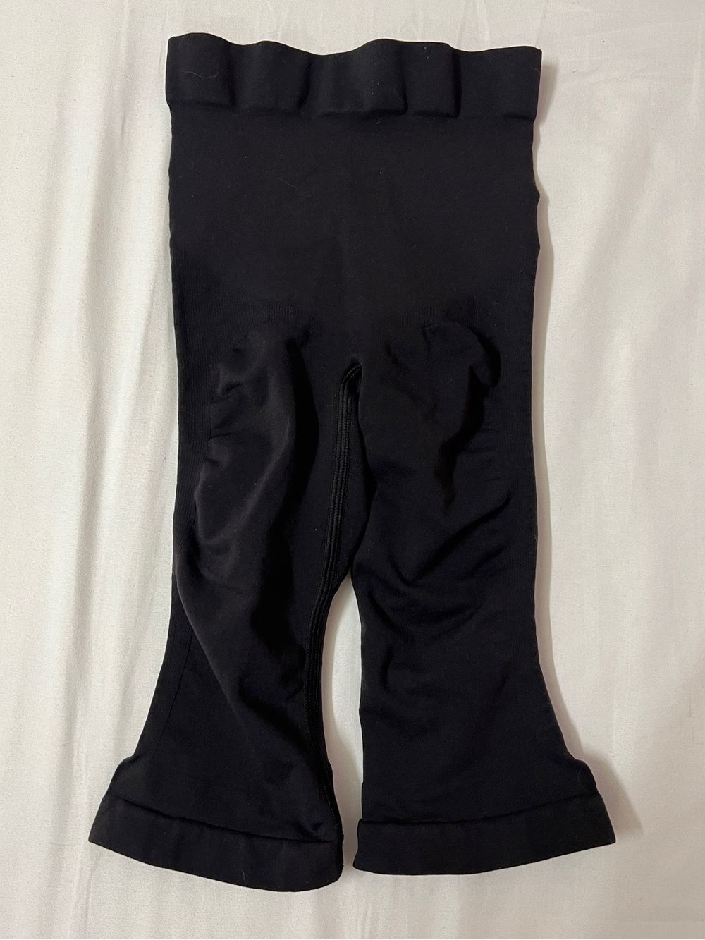 SKIMS Sculpting Shorts Short Mid Thigh W/ Open Gusset Shapewear